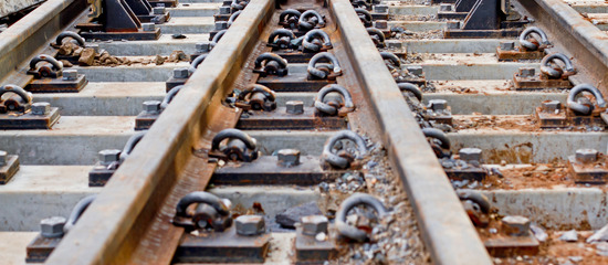 Guide to 301 vs 302 URL Redirects in SEO